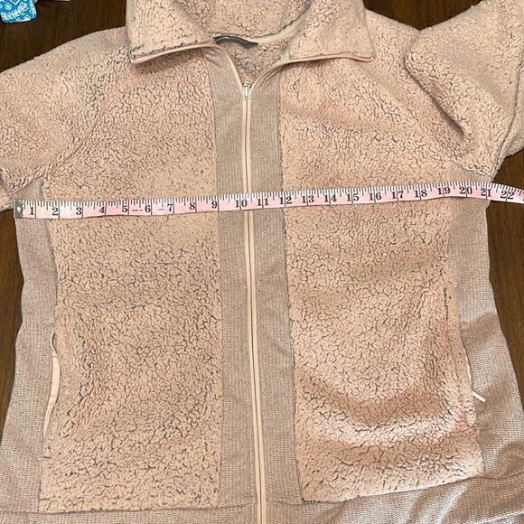 THE North Face Osito jacket - Picture 12 of 13